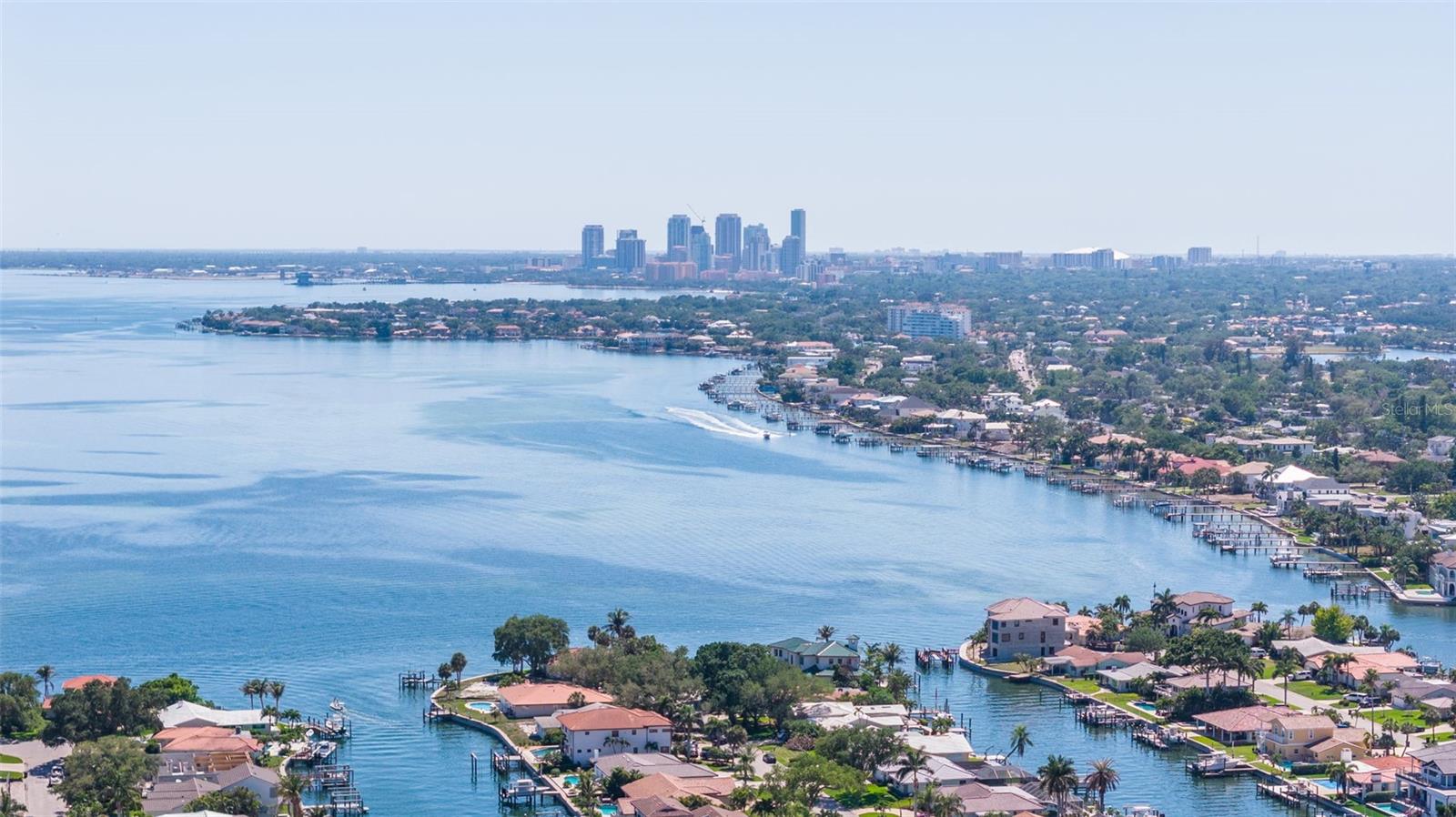 VENETIAN ISLES - Residential