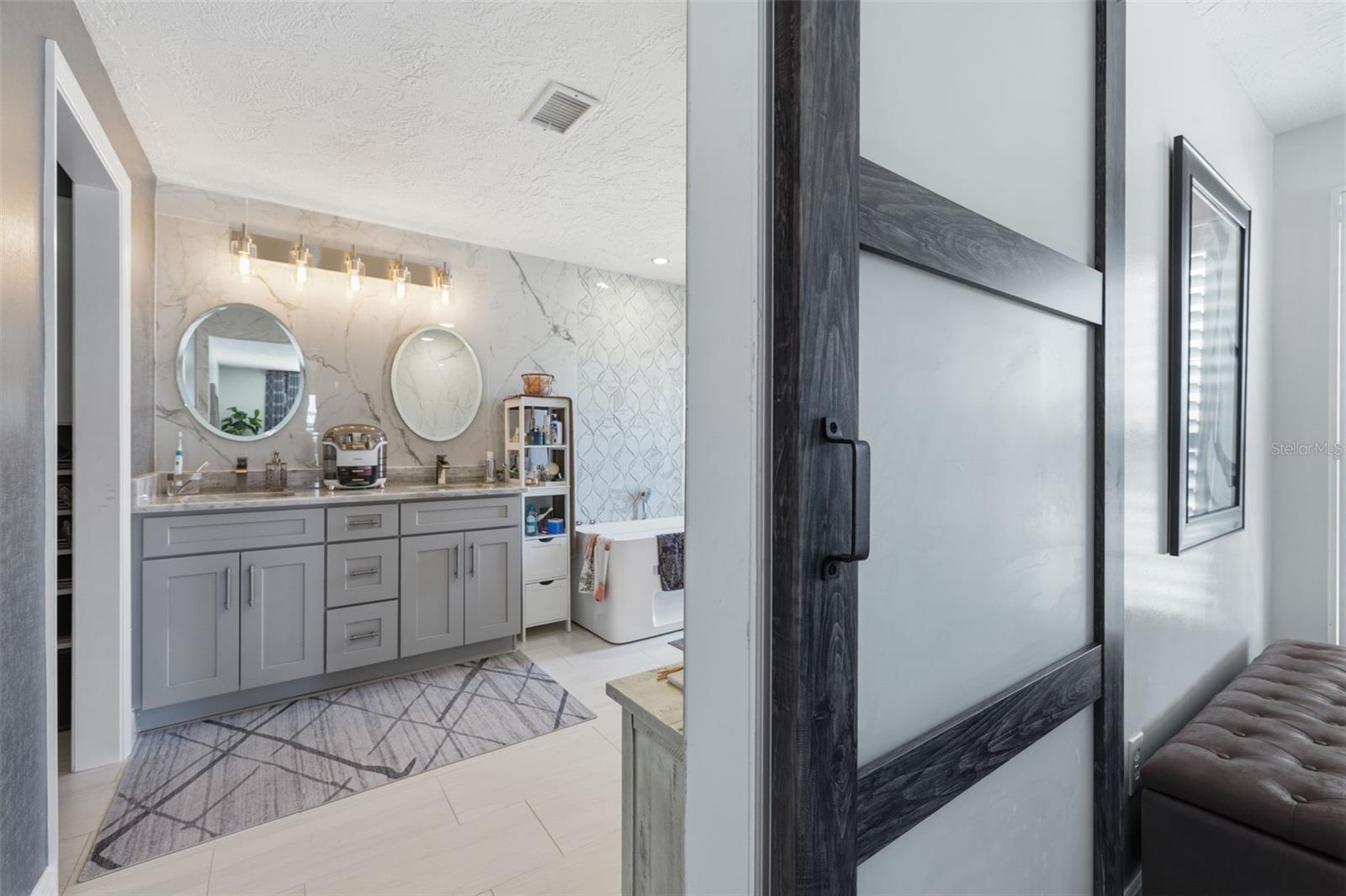 VENETIAN ISLES - Residential