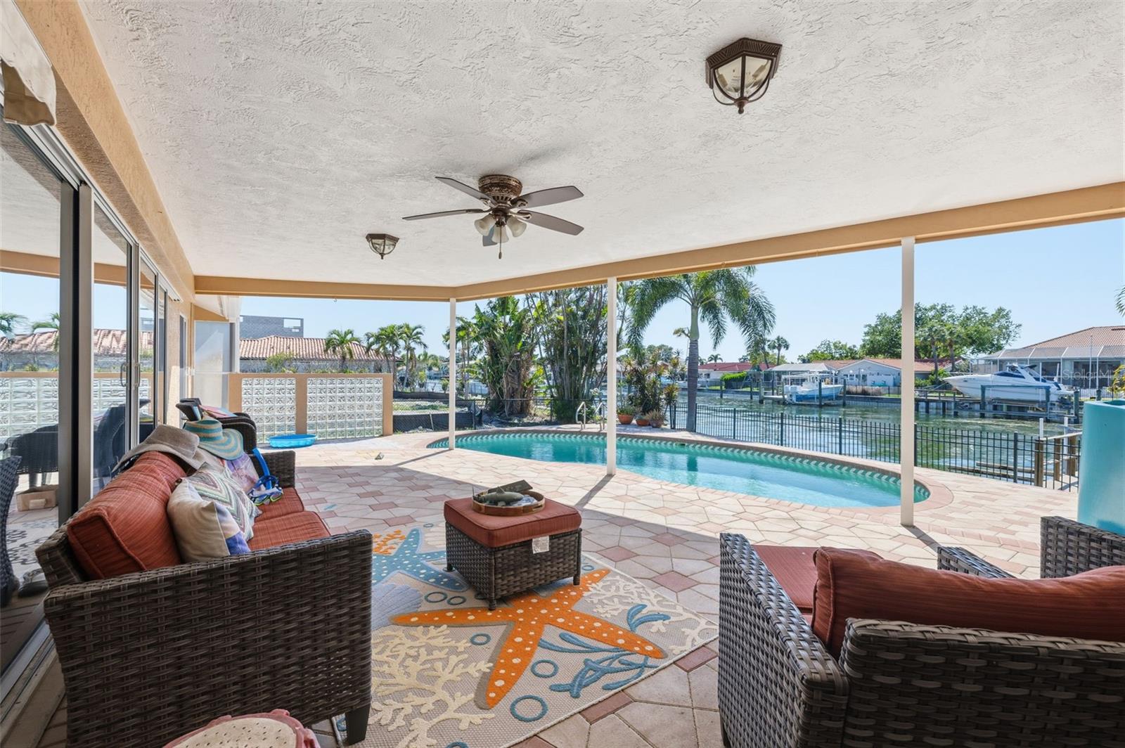 VENETIAN ISLES - Residential