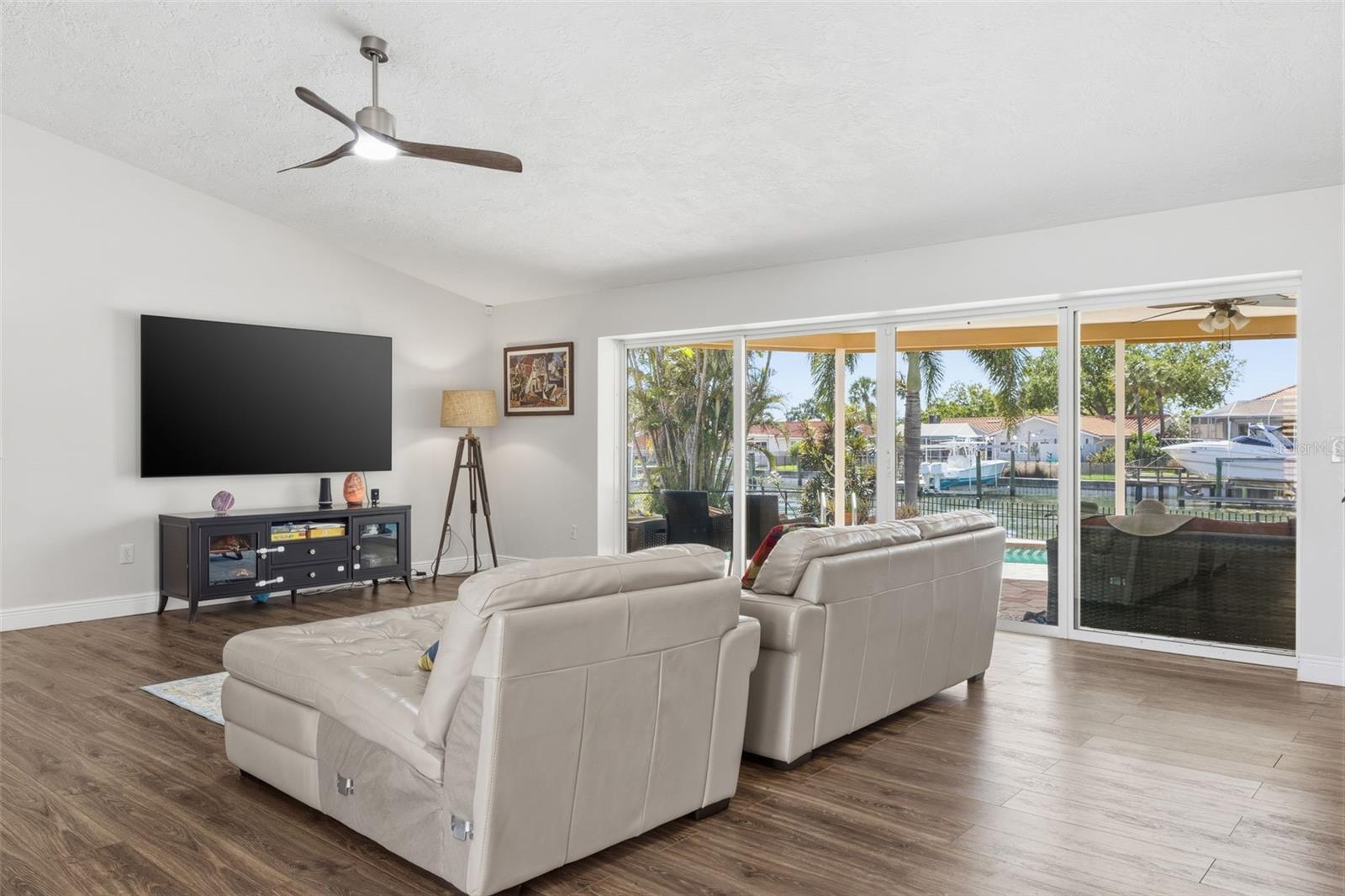 VENETIAN ISLES - Residential