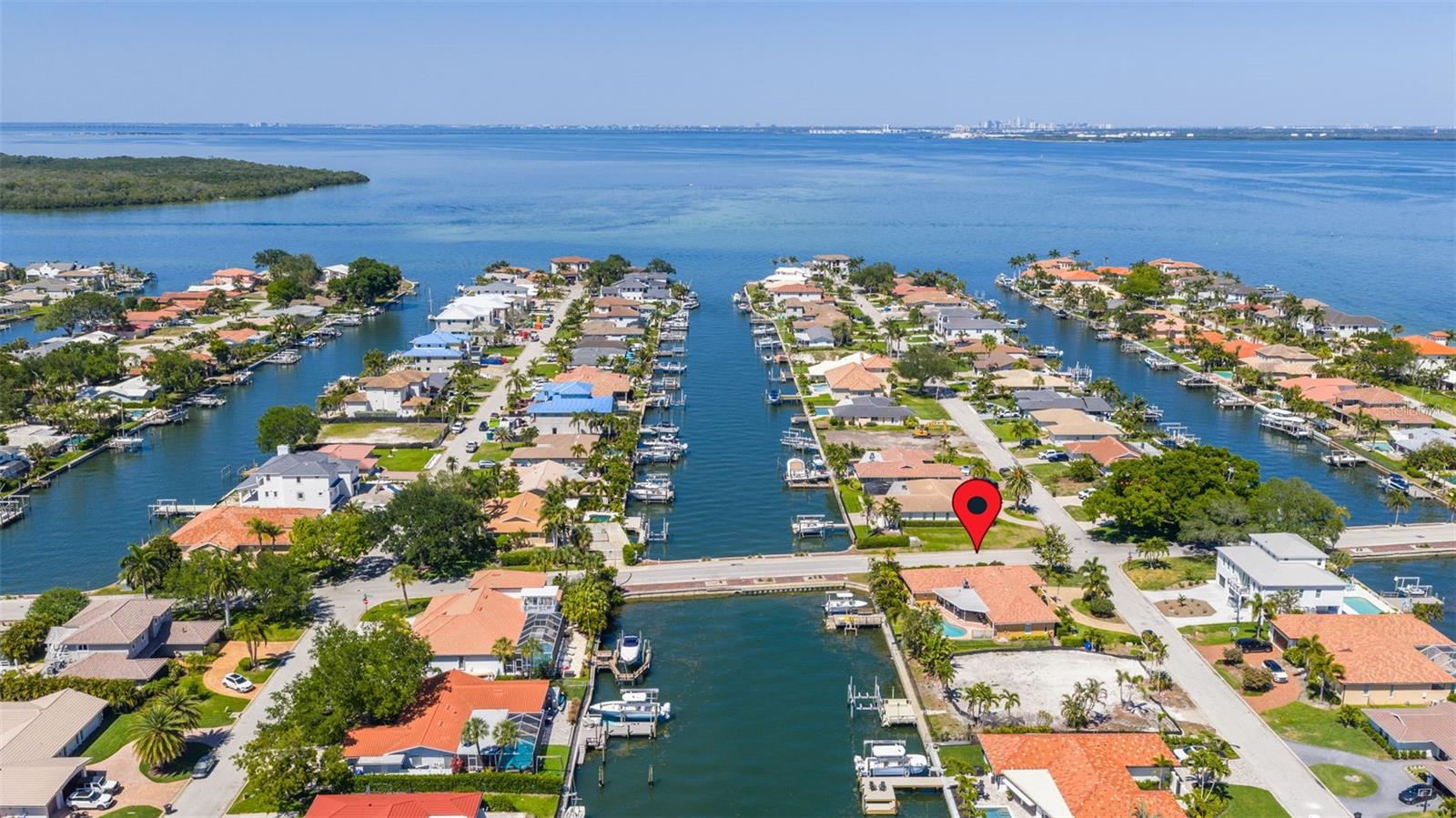 VENETIAN ISLES - Residential