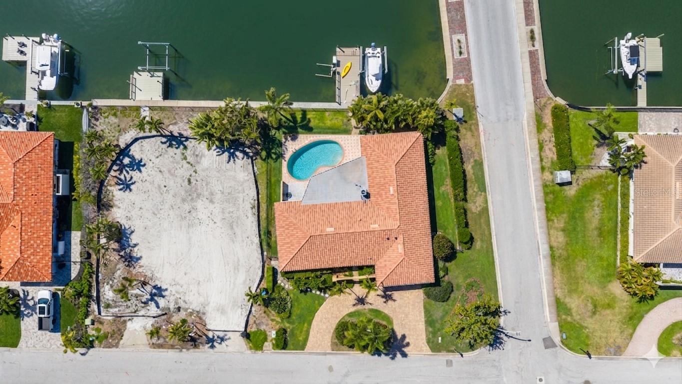 VENETIAN ISLES - Residential