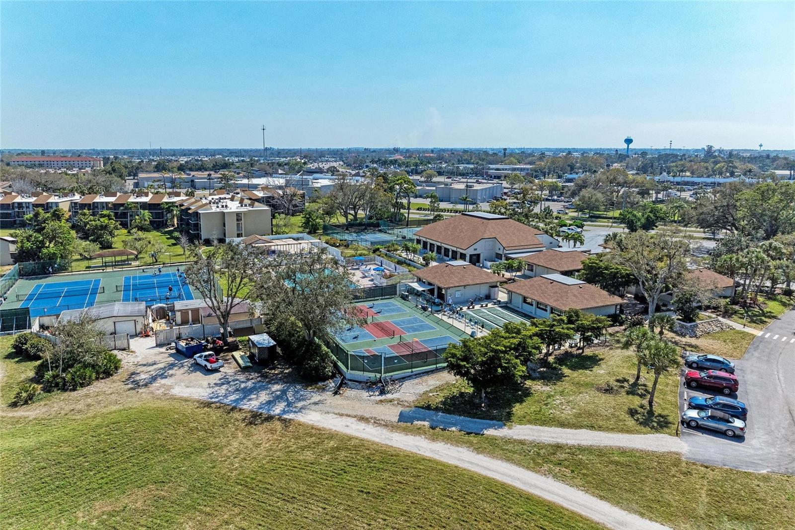 BIRD BAY V - Residential