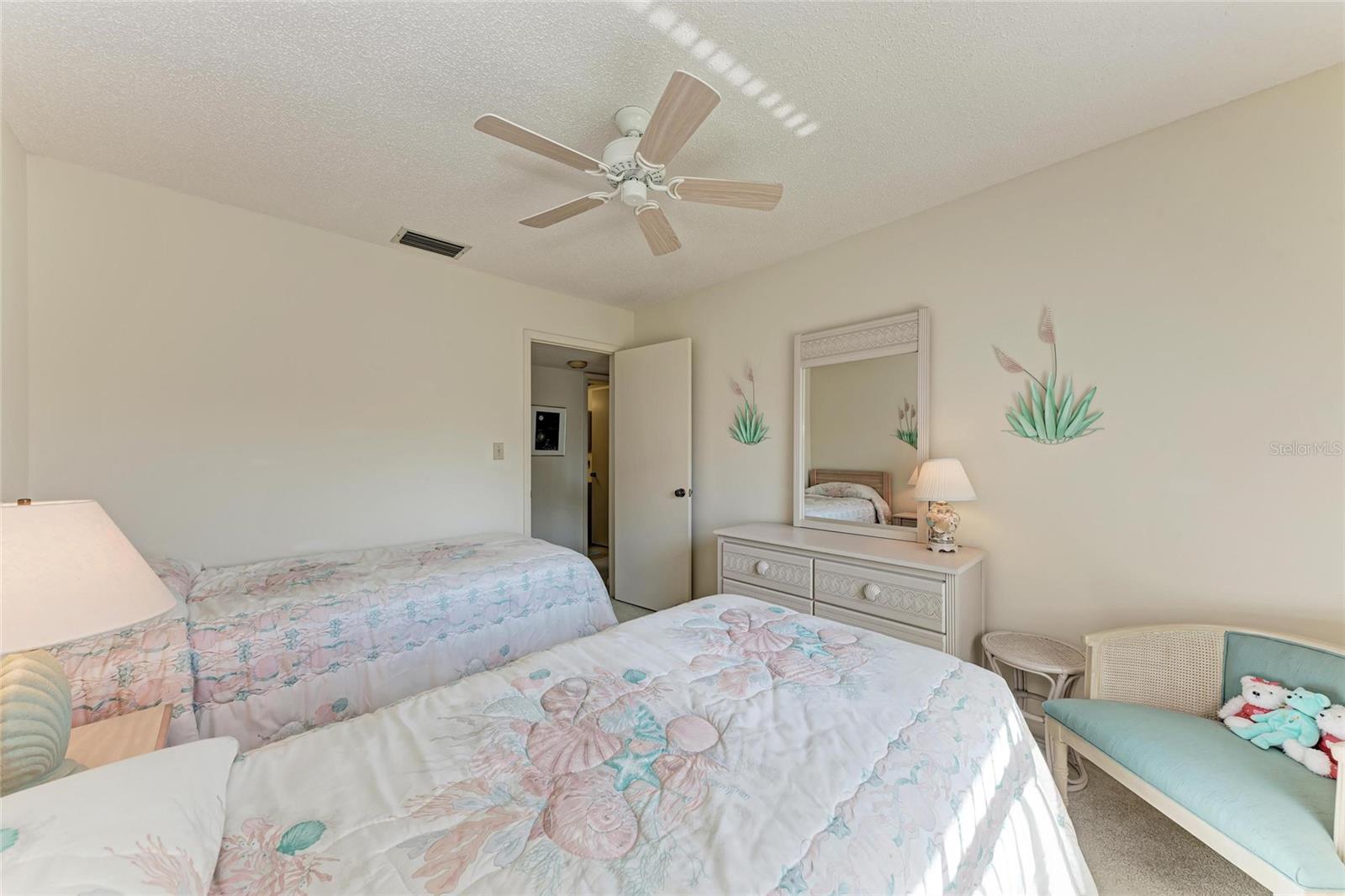 BIRD BAY V - Residential