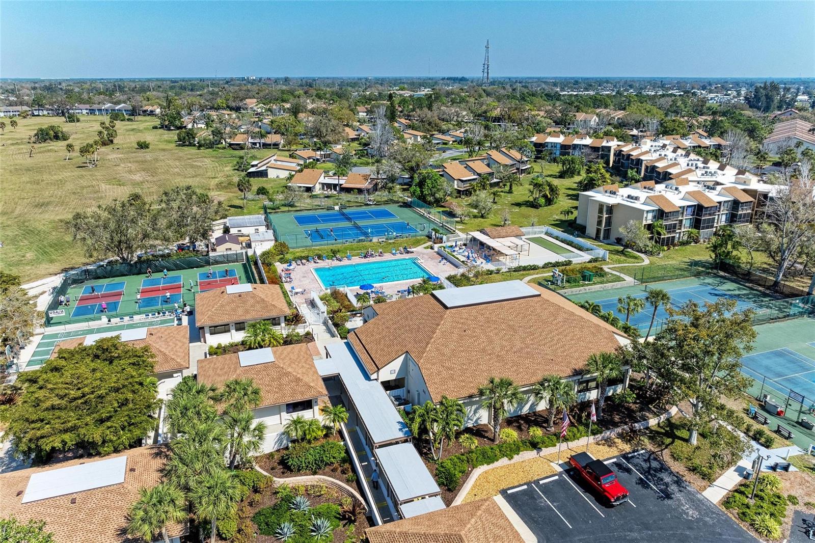 BIRD BAY V - Residential