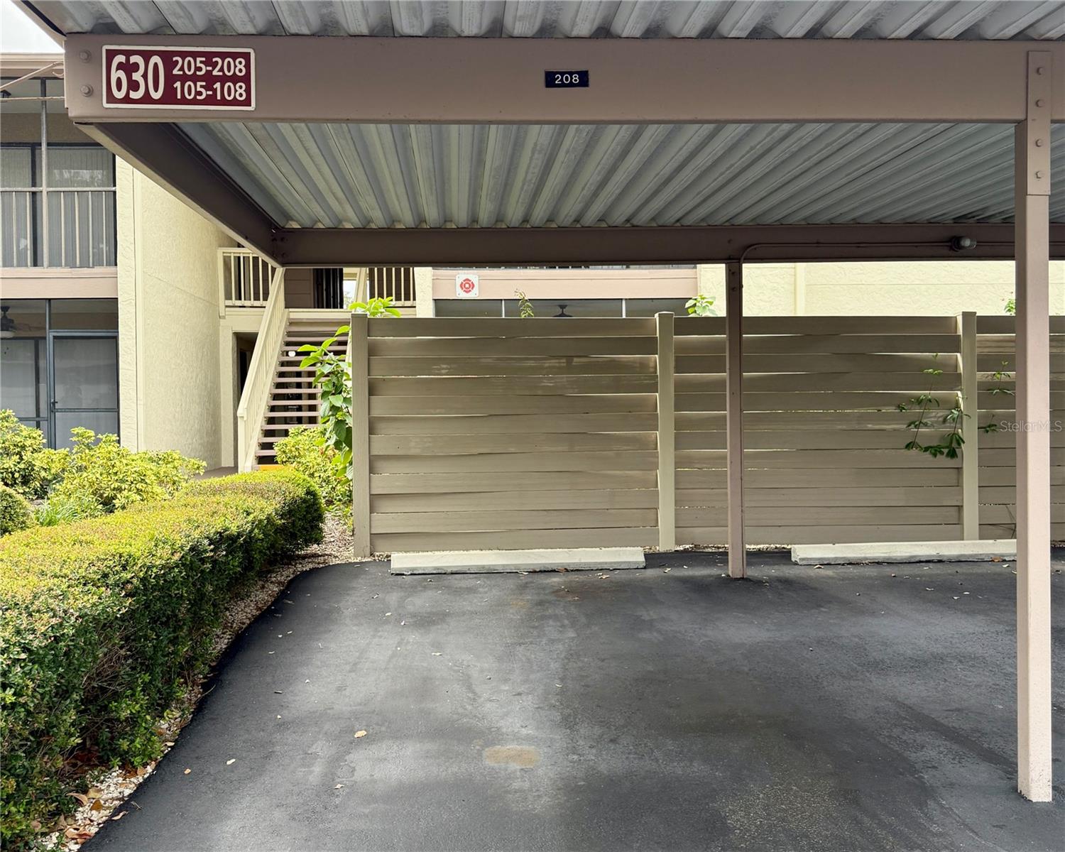 BIRD BAY V - Residential