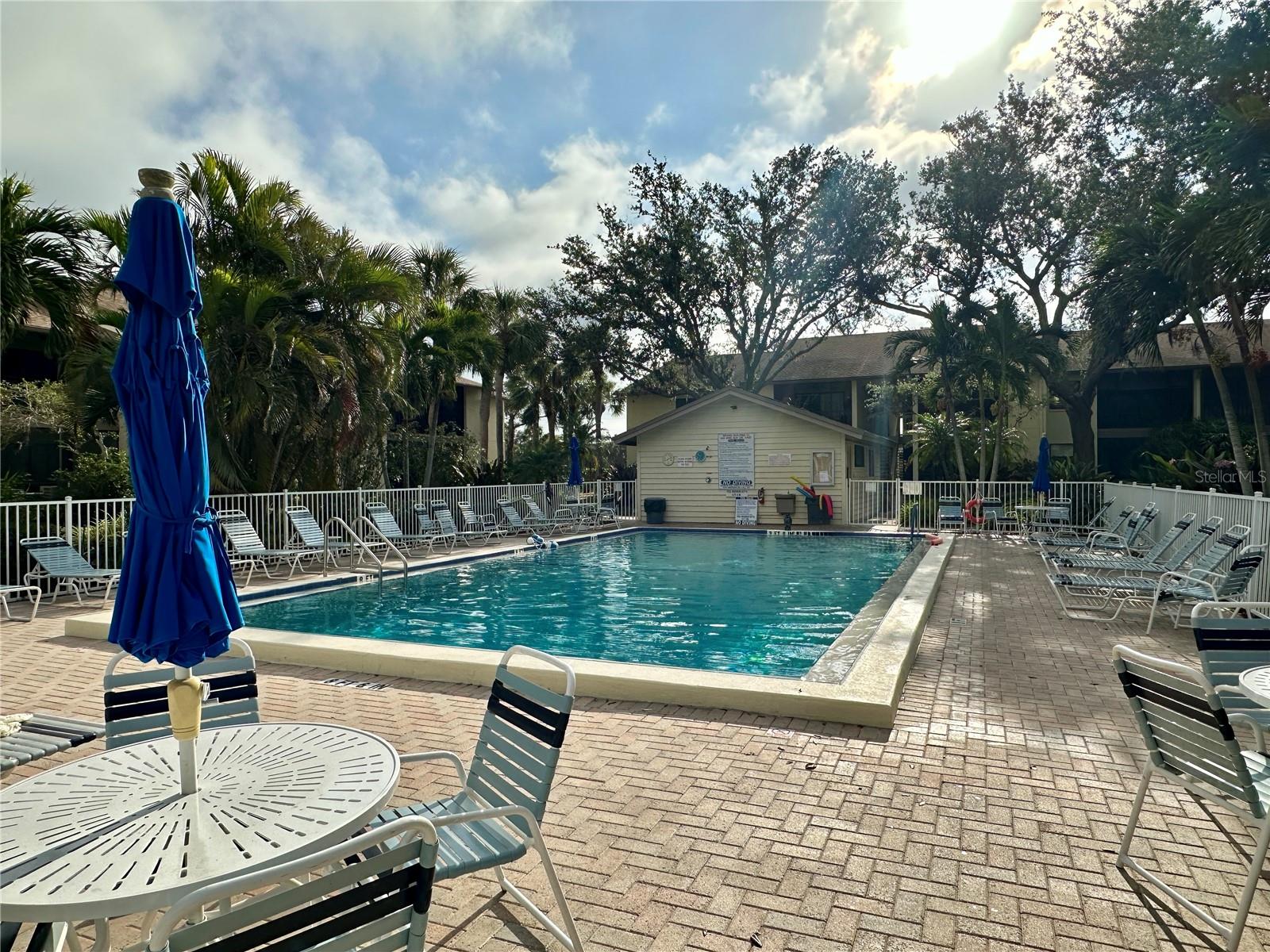BIRD BAY V - Residential