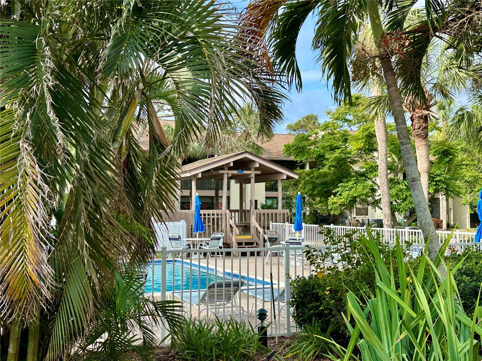 BIRD BAY V - Residential