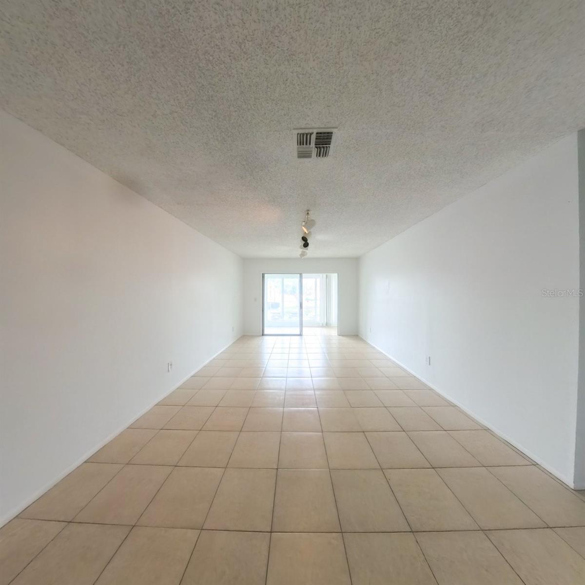 OXFORD SQUARE CONDO - Residential