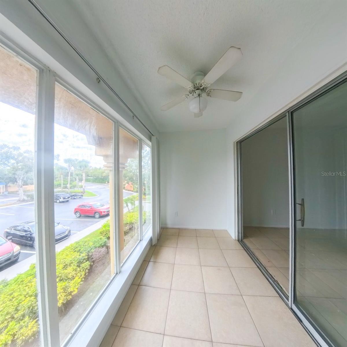 OXFORD SQUARE CONDO - Residential