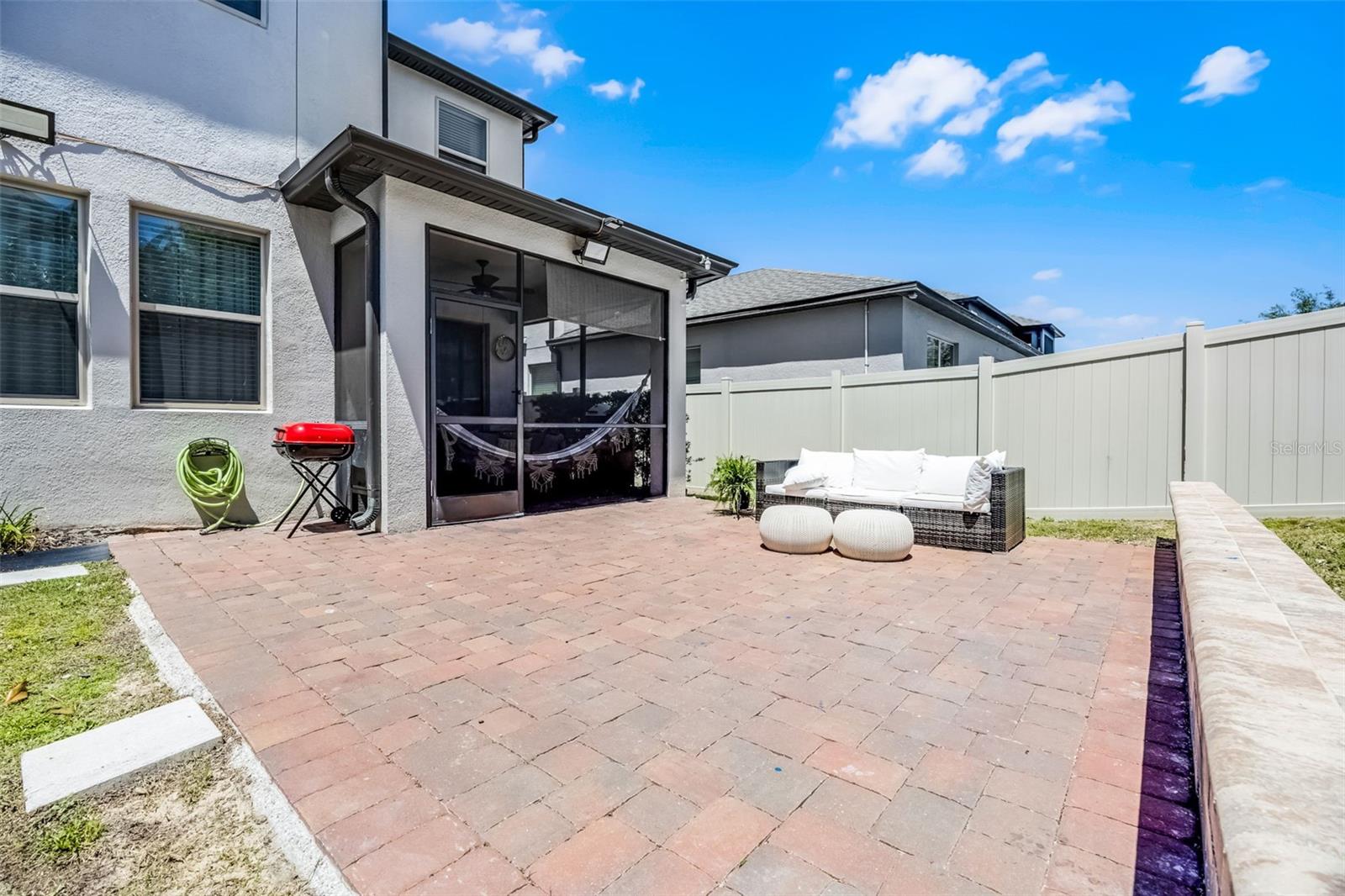 JOHNS LAKE LNDG PH 4 - Residential Lease