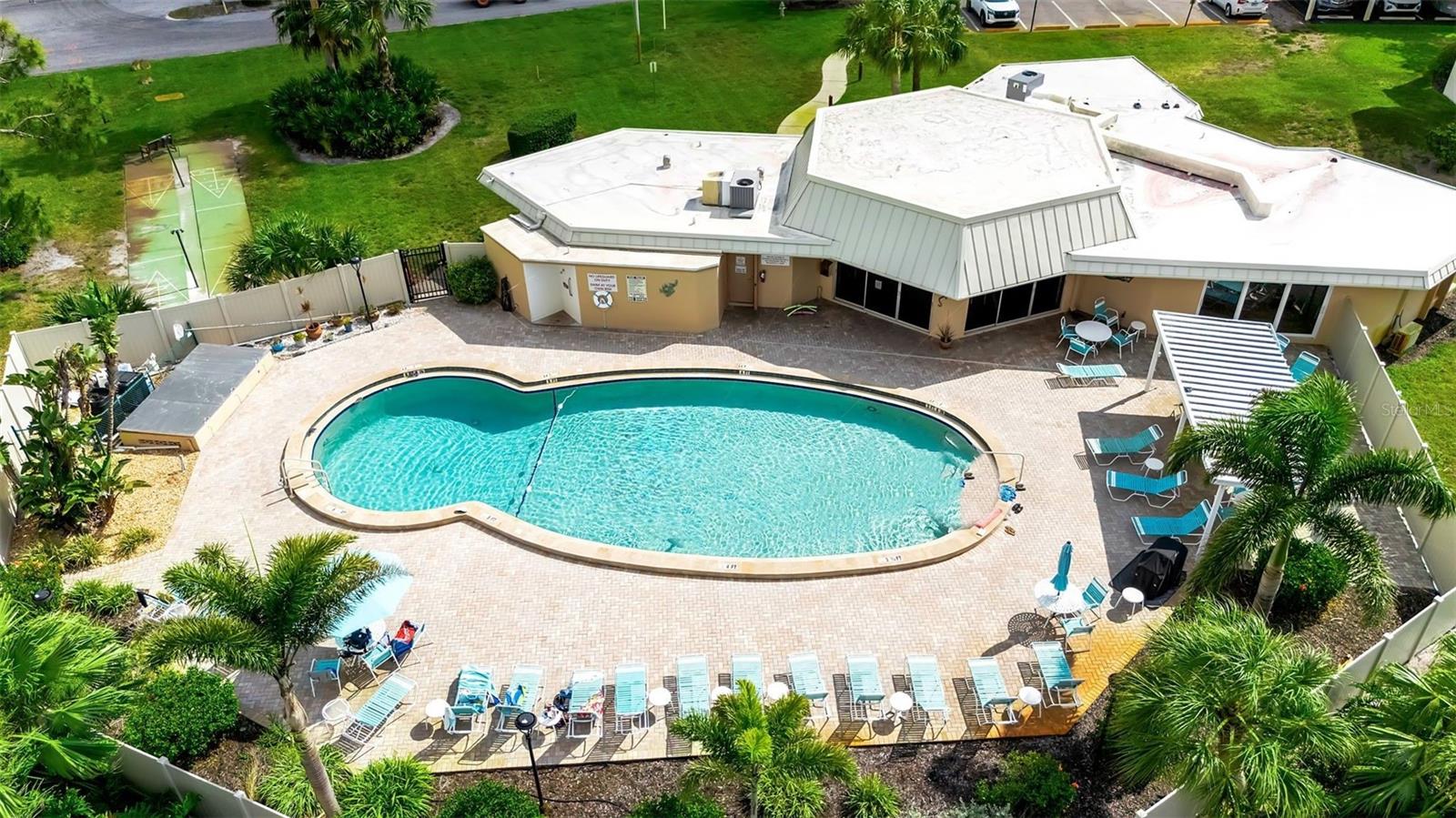 IRONWOOD EIGHTH - Residential