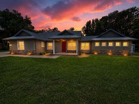 Tiny photo for 11691 SW 52nd Avenue, Ocala, FL 34476 (MLS # OM728842)