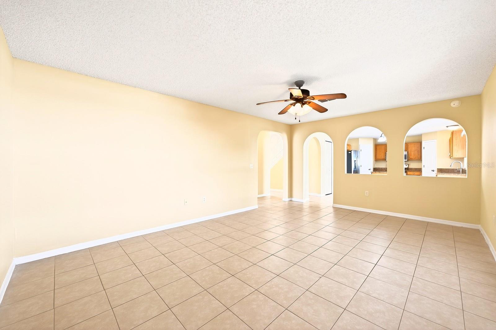 GROVELAND LAKE DOT LANDING SUB - Residential