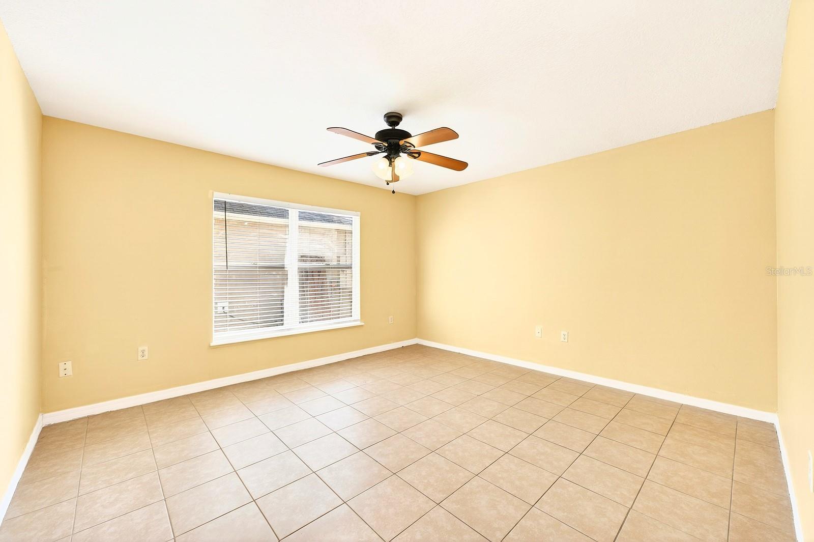 GROVELAND LAKE DOT LANDING SUB - Residential