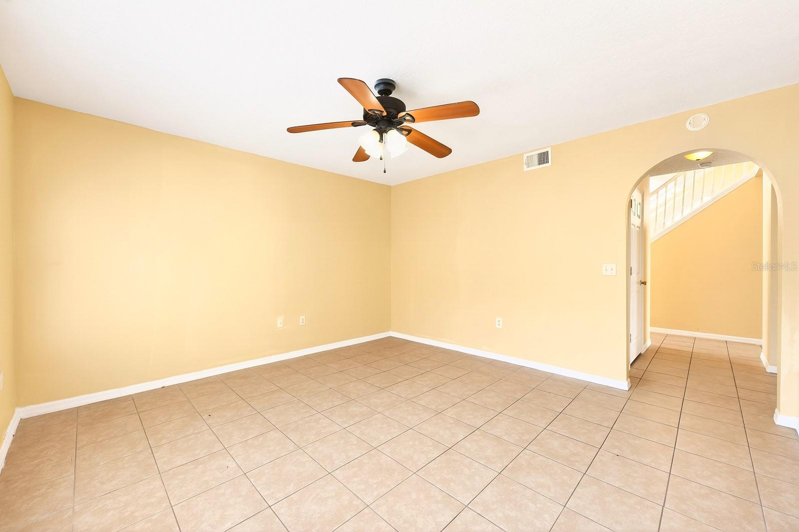 GROVELAND LAKE DOT LANDING SUB - Residential