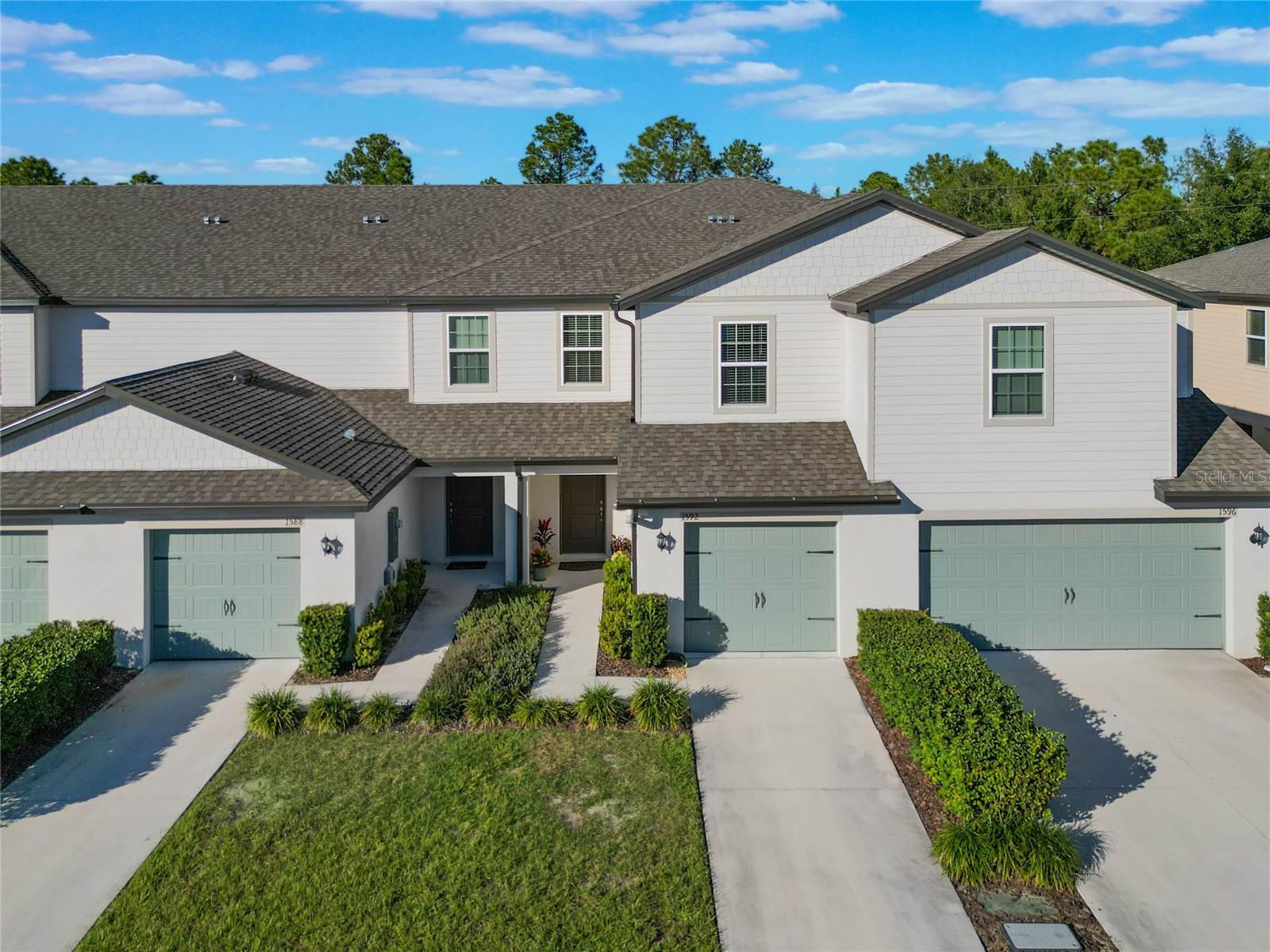 1592 WYNFORD CIRCLE