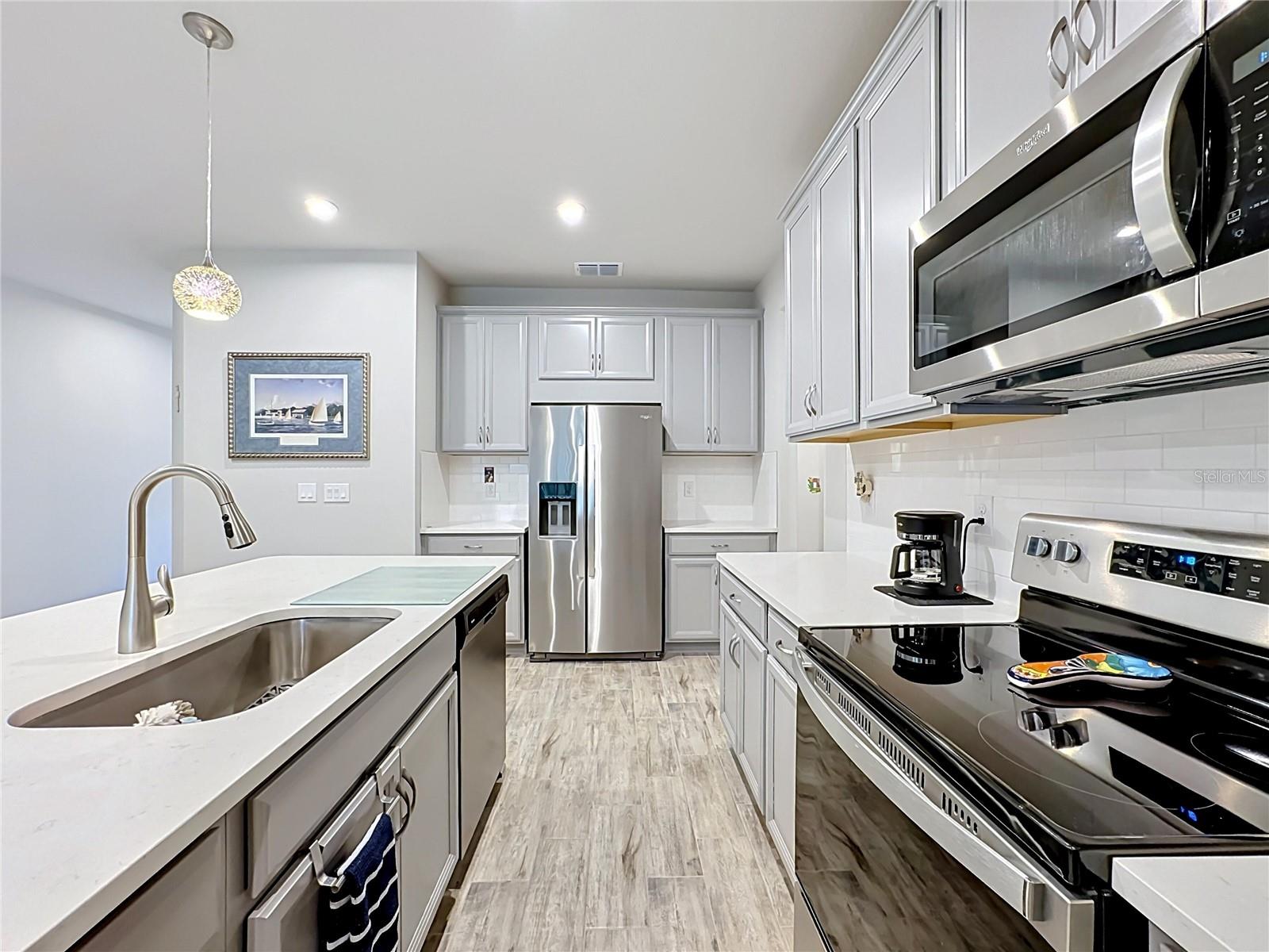 LA PALOMA PRESERVE - Residential