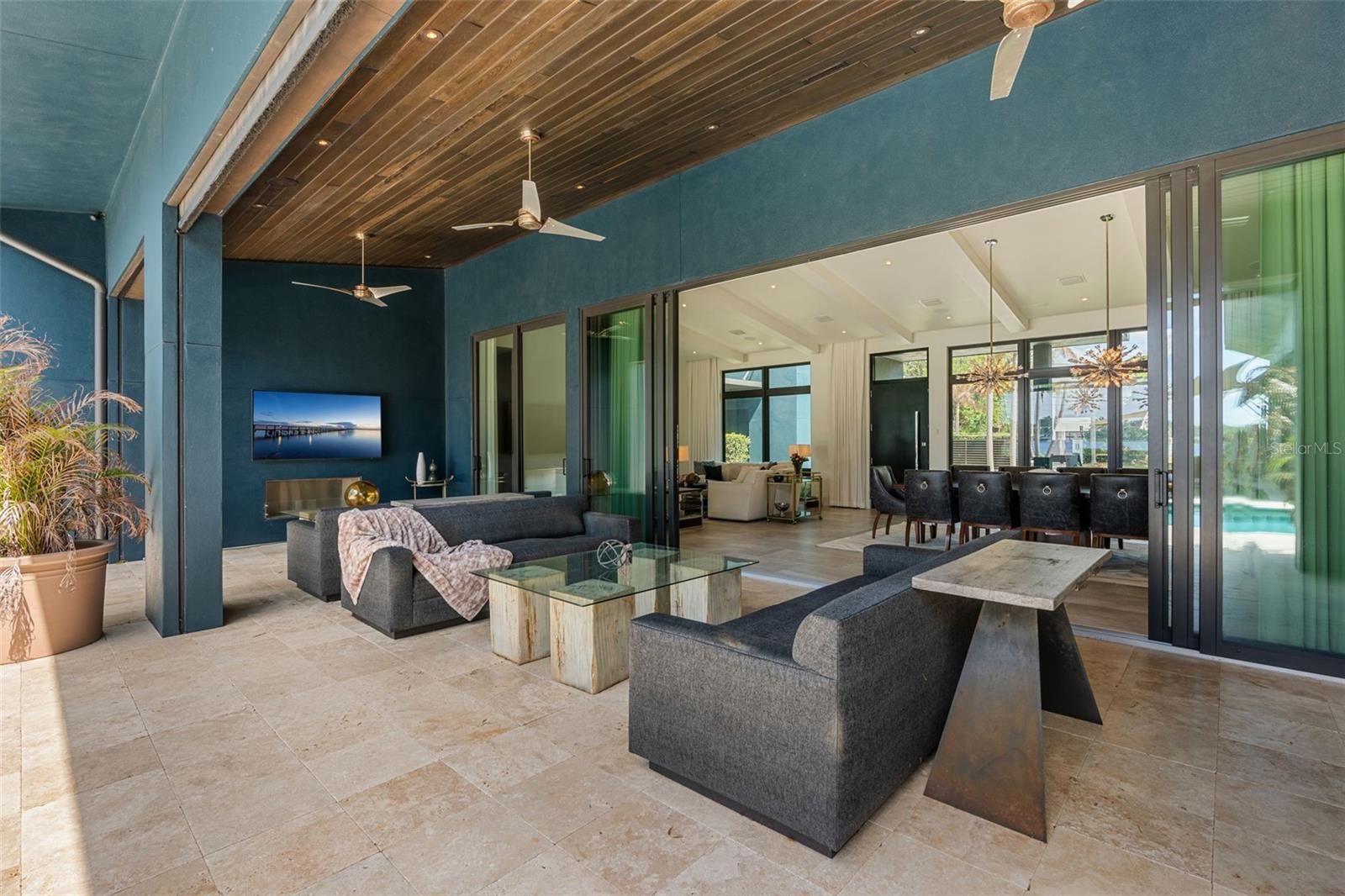 PLEASURE ISLAND - Residential