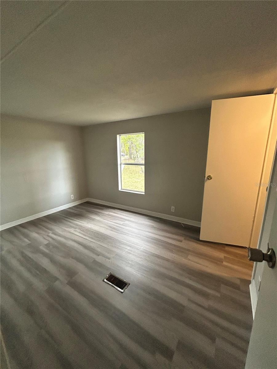 MEADOWS/BEAUTIFUL BRONSON - Residential