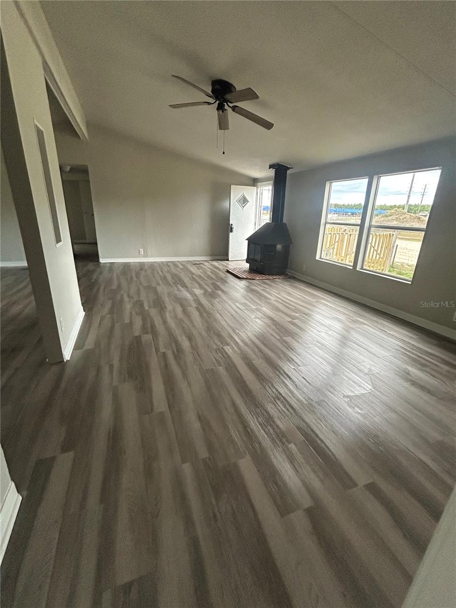 MEADOWS/BEAUTIFUL BRONSON - Residential