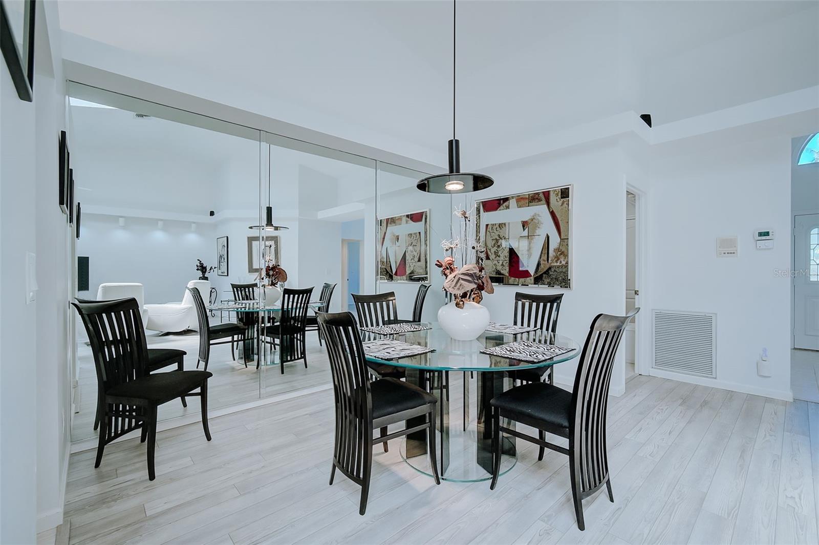 4006 CADDIE DRIVE E