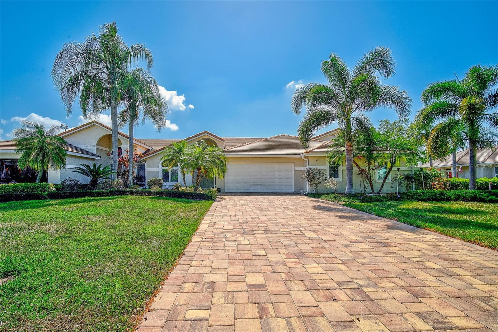 4006 CADDIE DRIVE E