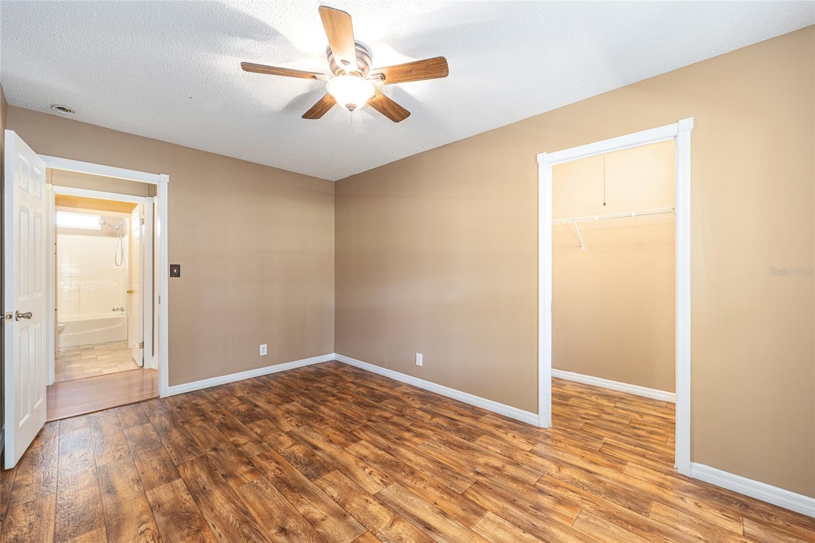 SUNNY HIGHLANDS SUB - Residential