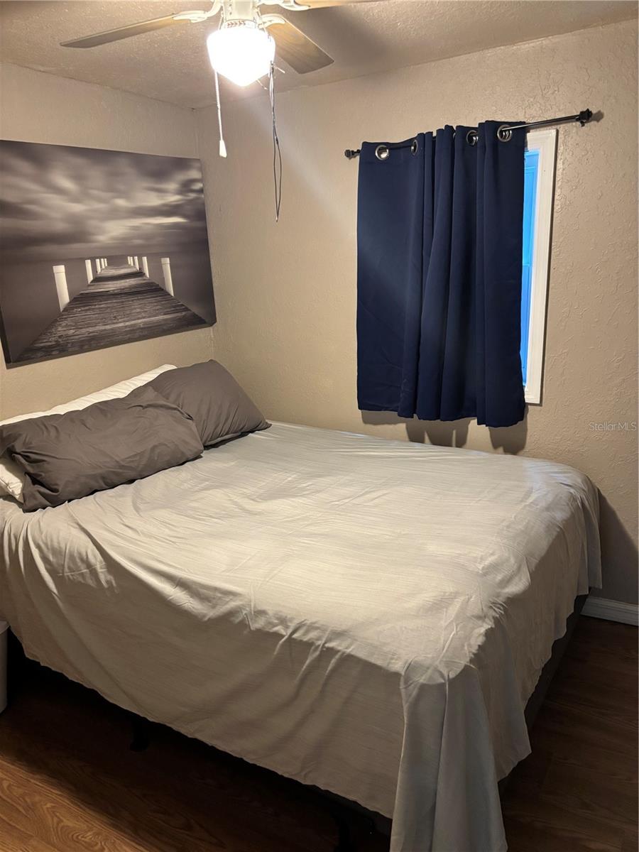 COUNTRY CLUB ESTATES RESUB PT - Residential