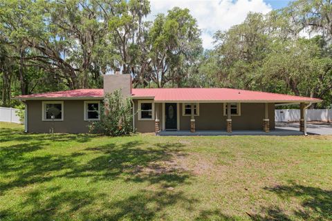 Photo of 4010 SW 7th Avenue Road, Ocala, FL 34471 (MLS # OM701355) Photo of 4010 SW 7th Avenue Road, Ocala, FL 34471 (MLS # OM701355)