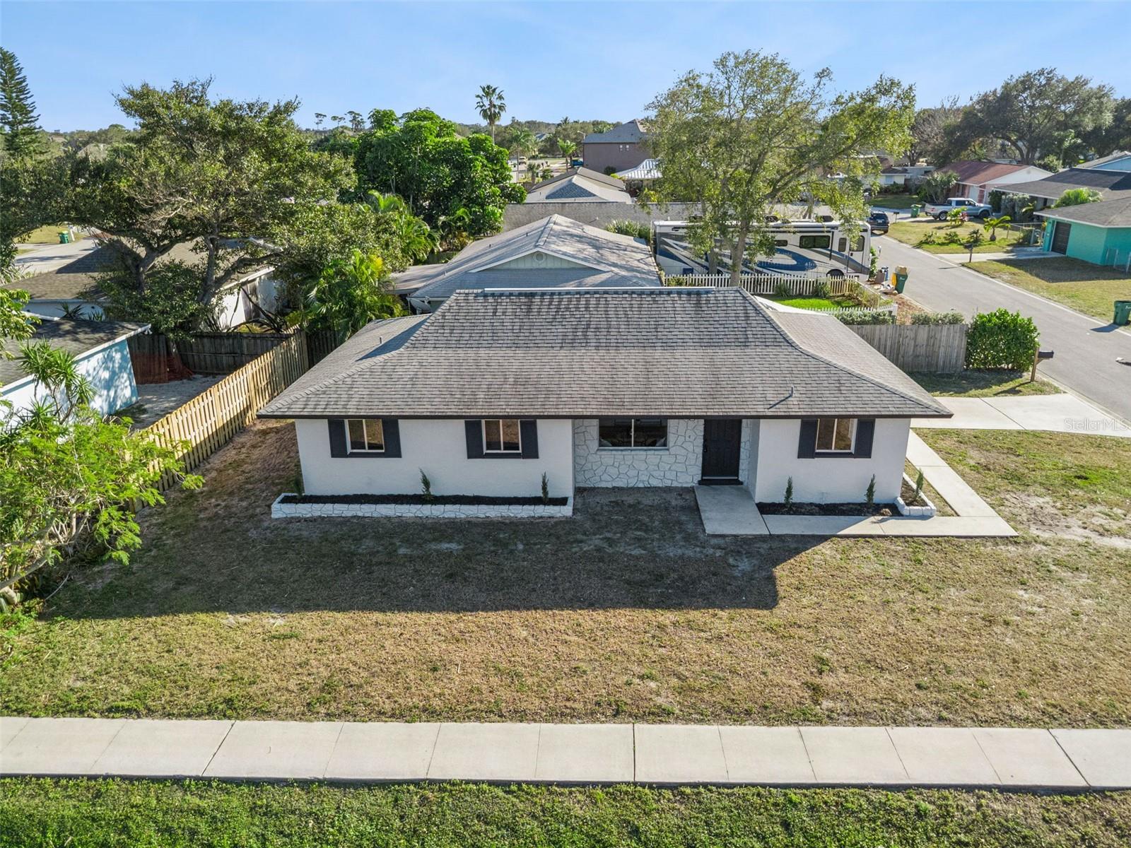 VILLAS AT NEWFOUND HARBOR - Residential