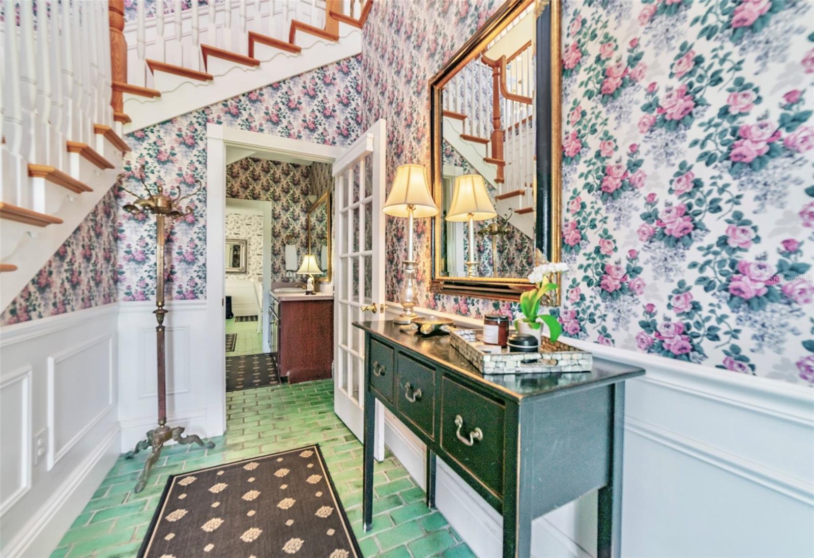 0000-NOT PART OF A SUBDIVISION - Residential