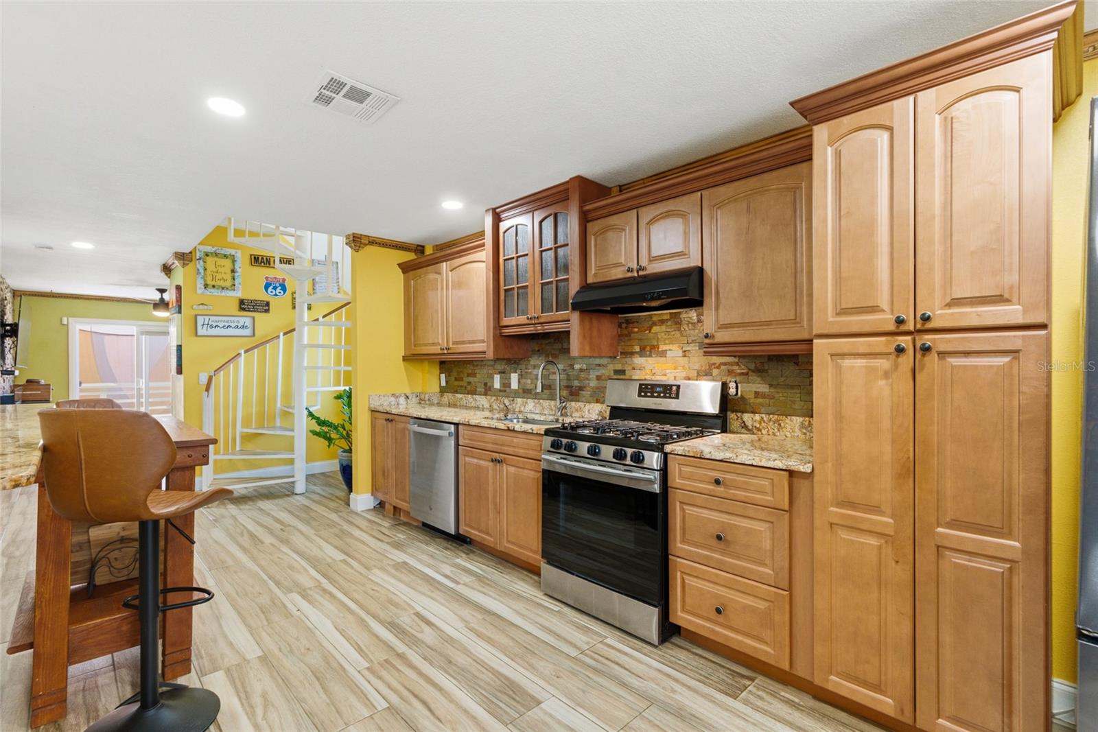 BETHUNE VOLUSIA BEACH - Residential