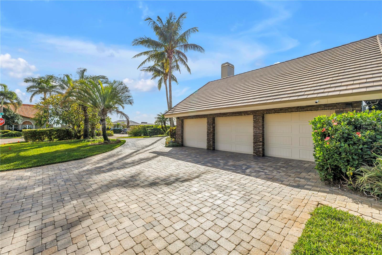 BAYWAY ISLES UNIT 1 - Residential