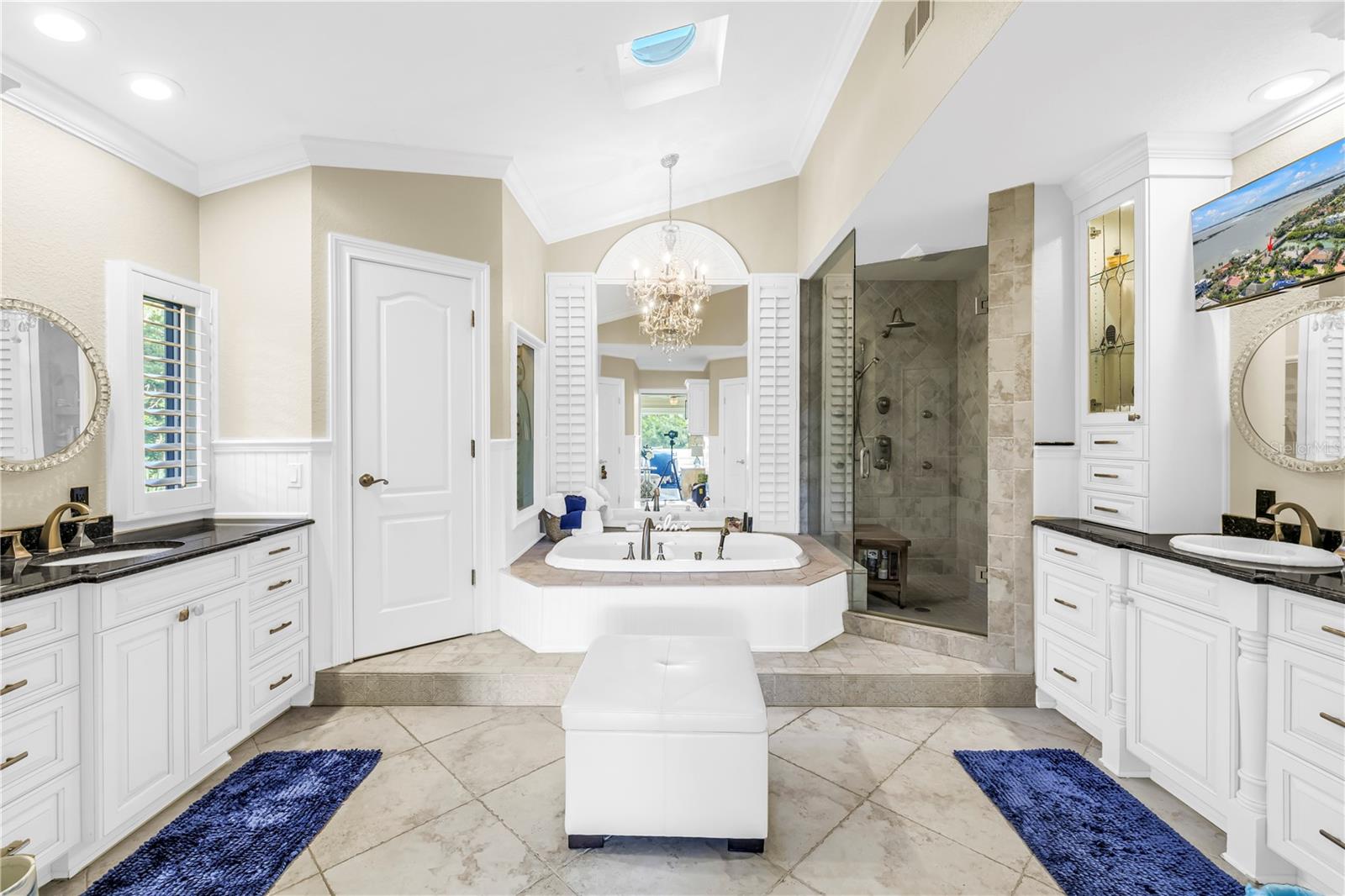 BAYWAY ISLES UNIT 1 - Residential