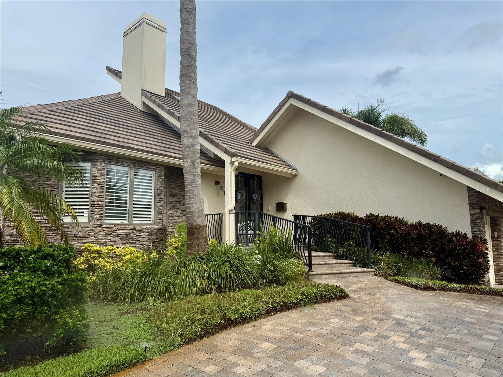 BAYWAY ISLES UNIT 1 - Residential