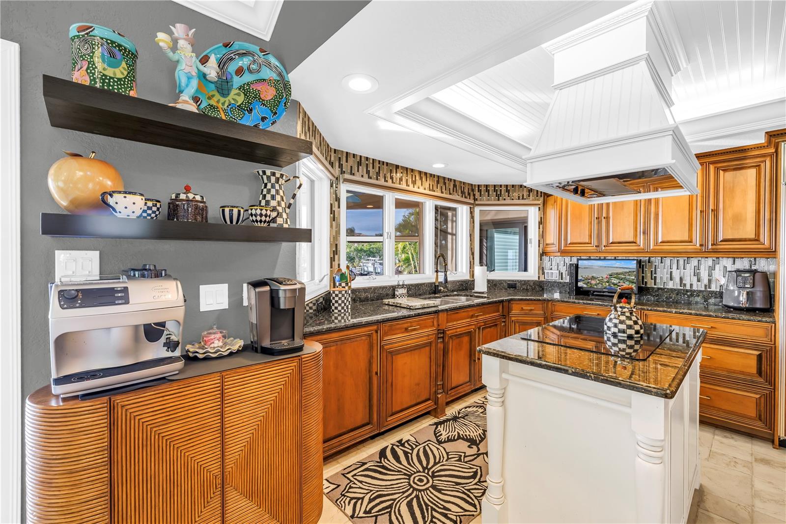 BAYWAY ISLES UNIT 1 - Residential