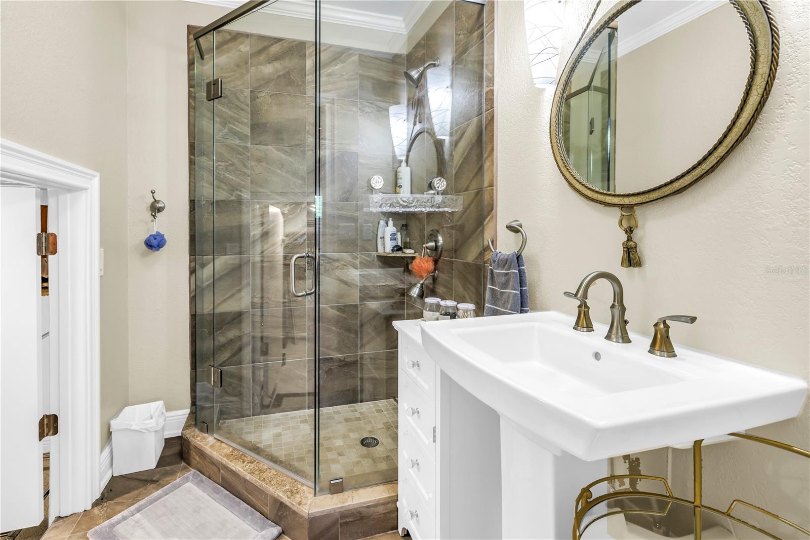 BAYWAY ISLES UNIT 1 - Residential