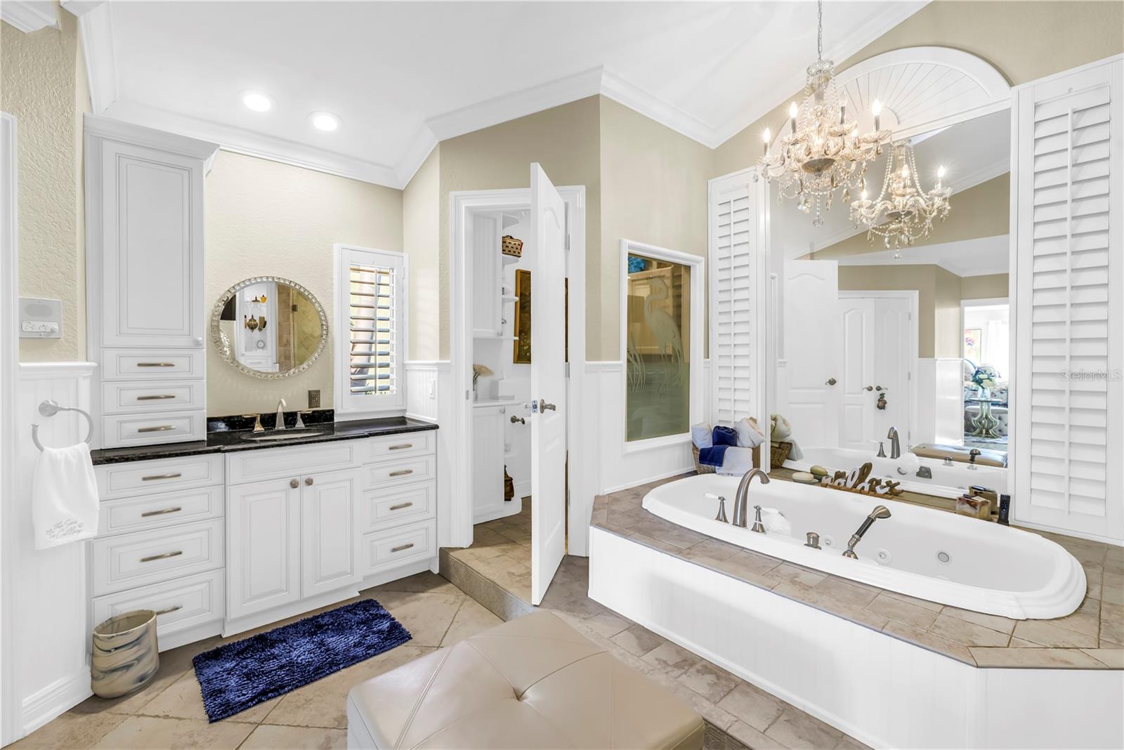 BAYWAY ISLES UNIT 1 - Residential