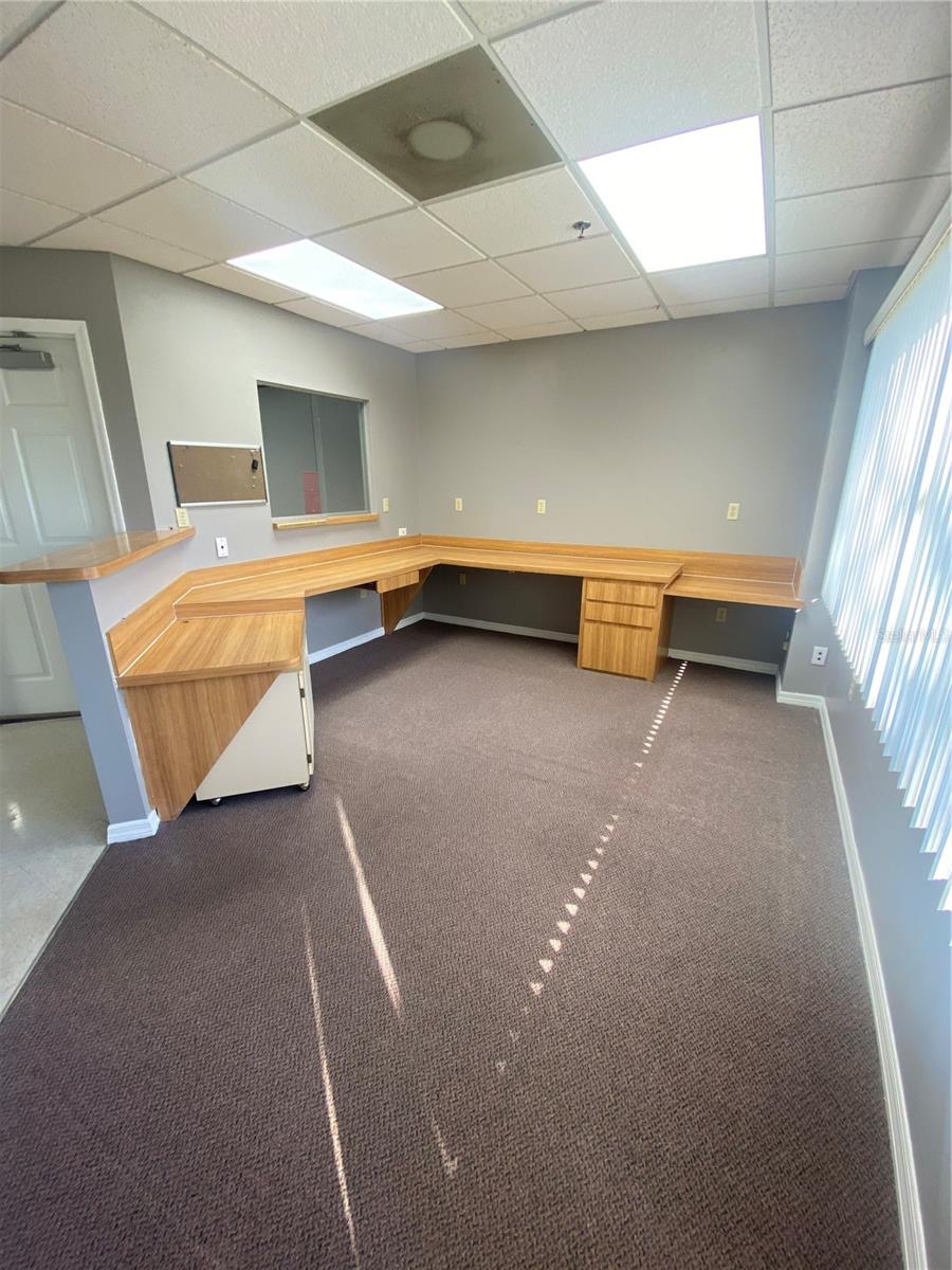 SEVEN HILLS COMMUNITY - Commercial Lease