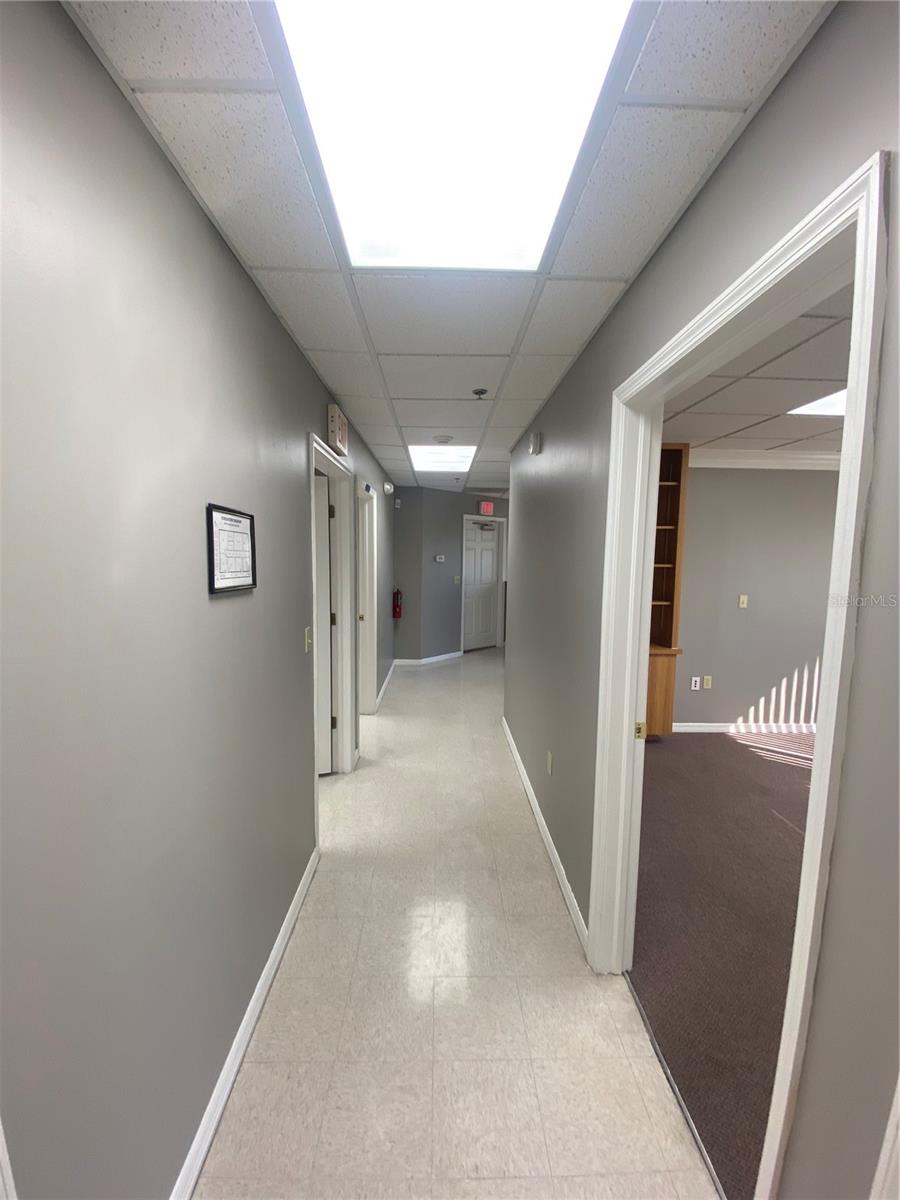 SEVEN HILLS COMMUNITY - Commercial Lease