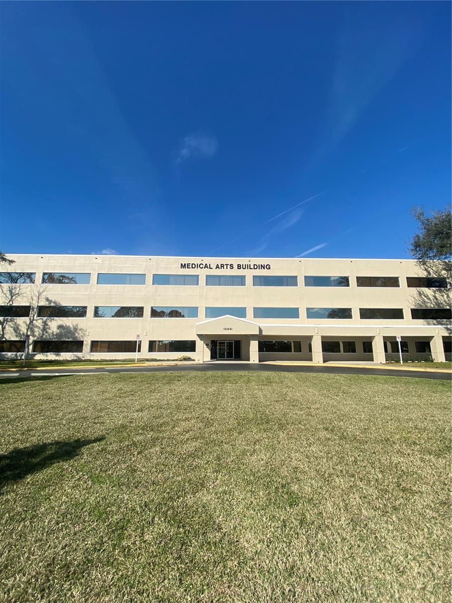 SEVEN HILLS COMMUNITY - Commercial Lease