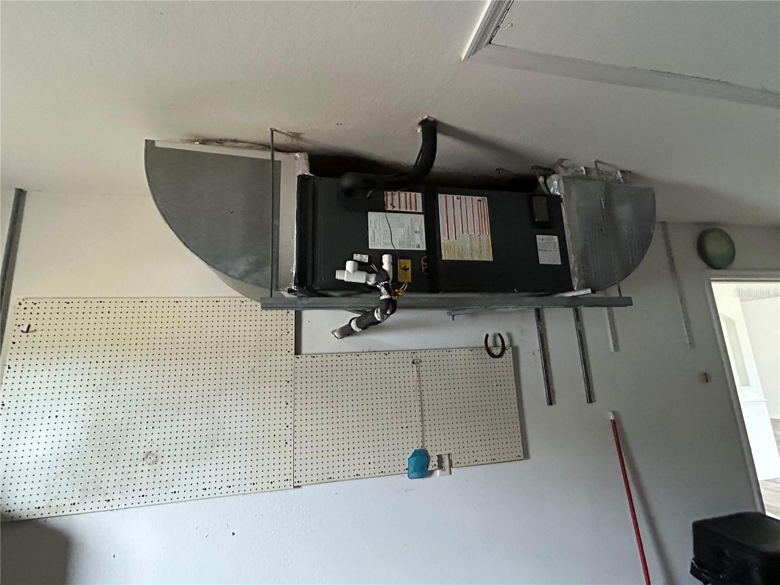 ROTONDA WEST PEBBLE BEACH - Residential