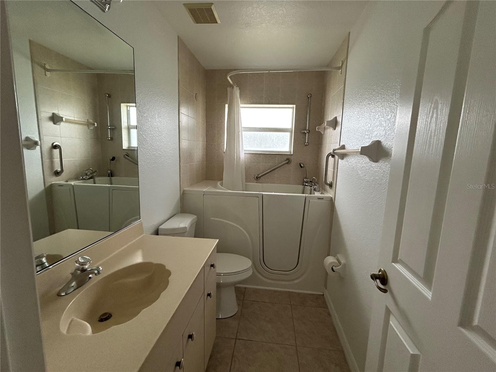 ROTONDA WEST PEBBLE BEACH - Residential