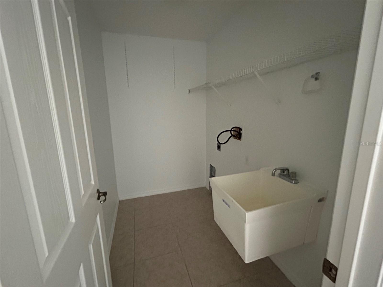 ROTONDA WEST PEBBLE BEACH - Residential