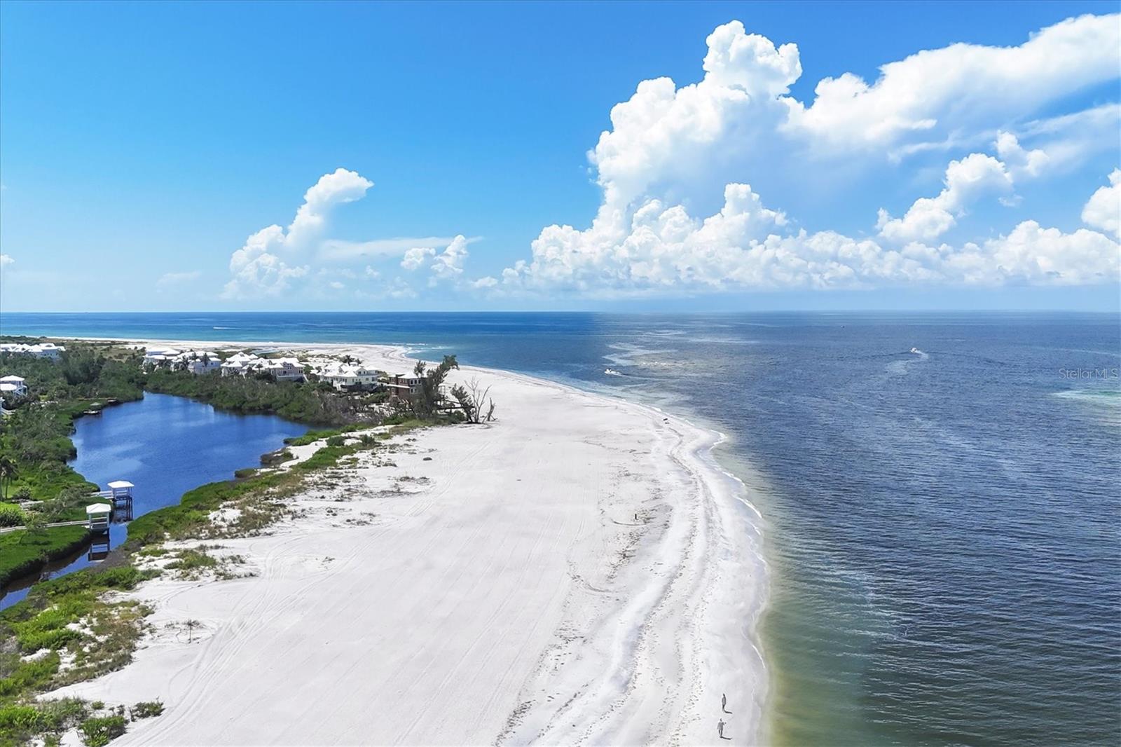 SABAL PALM POINT - Land