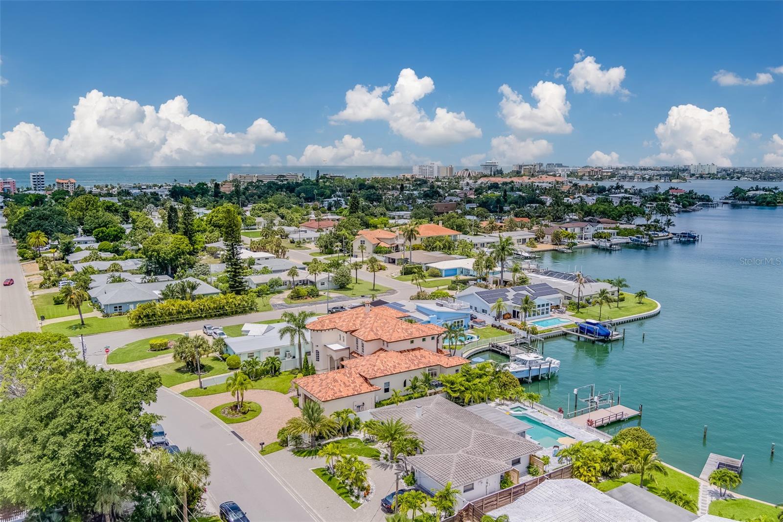 BELLE VISTA POINT 2ND ADD - Residential