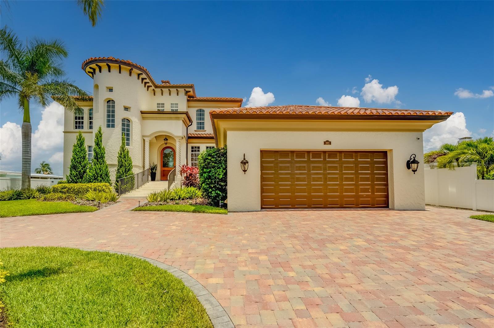 BELLE VISTA POINT 2ND ADD - Residential