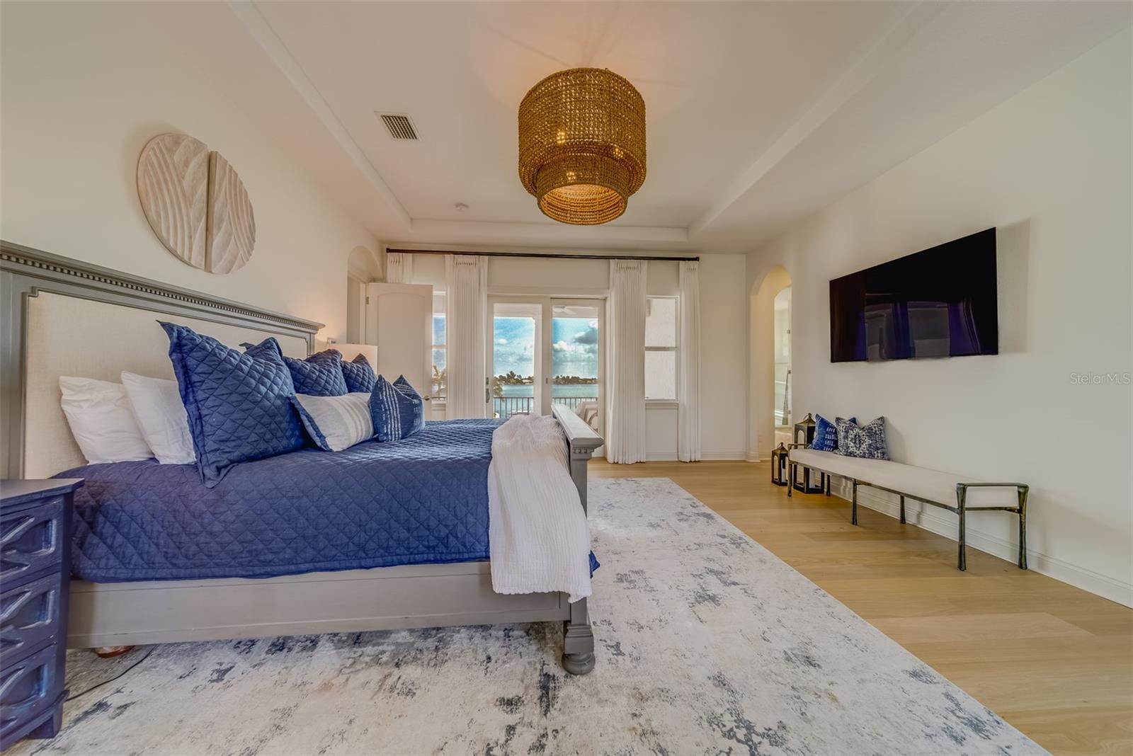 BELLE VISTA POINT 2ND ADD - Residential