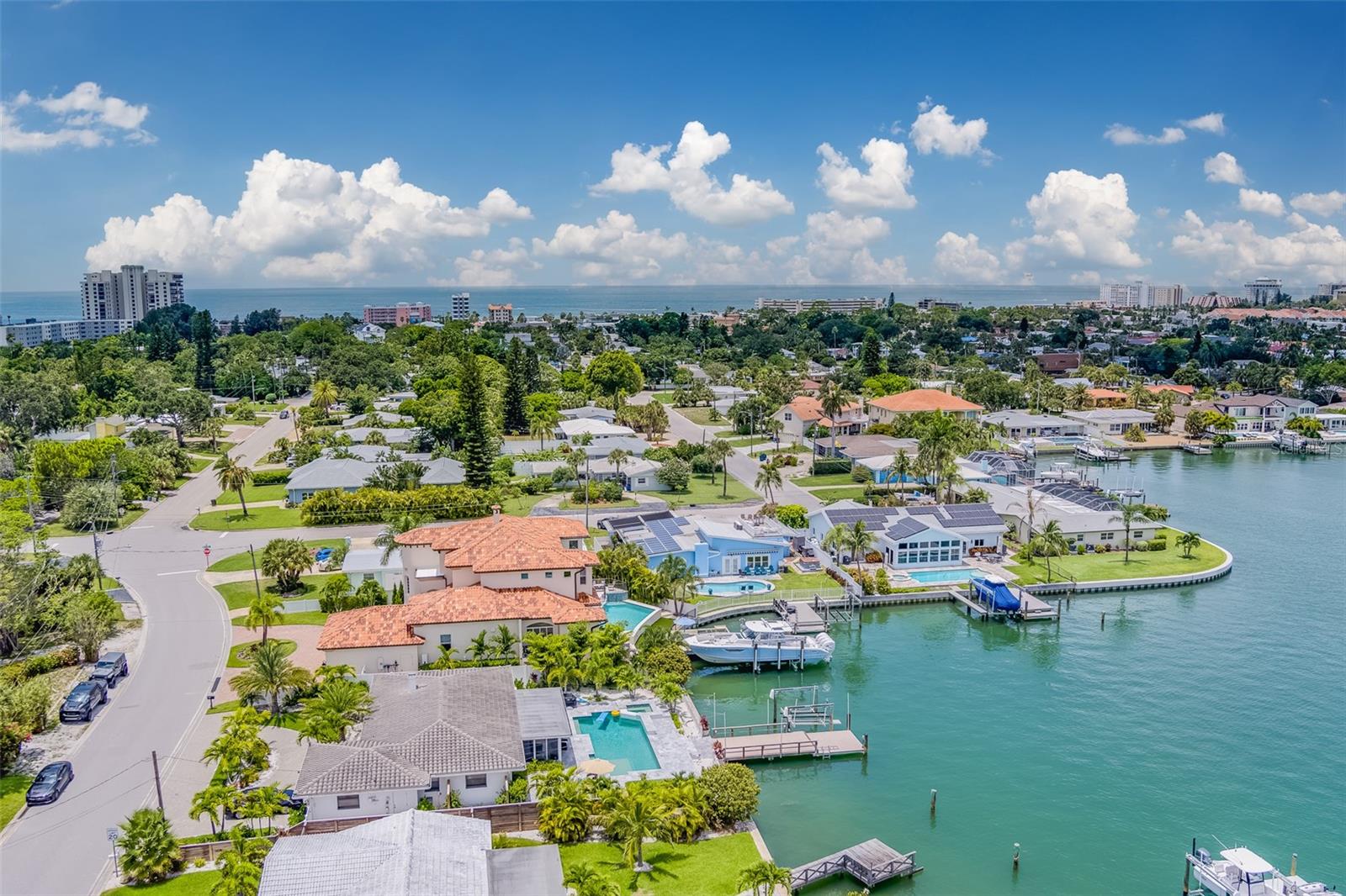 BELLE VISTA POINT 2ND ADD - Residential